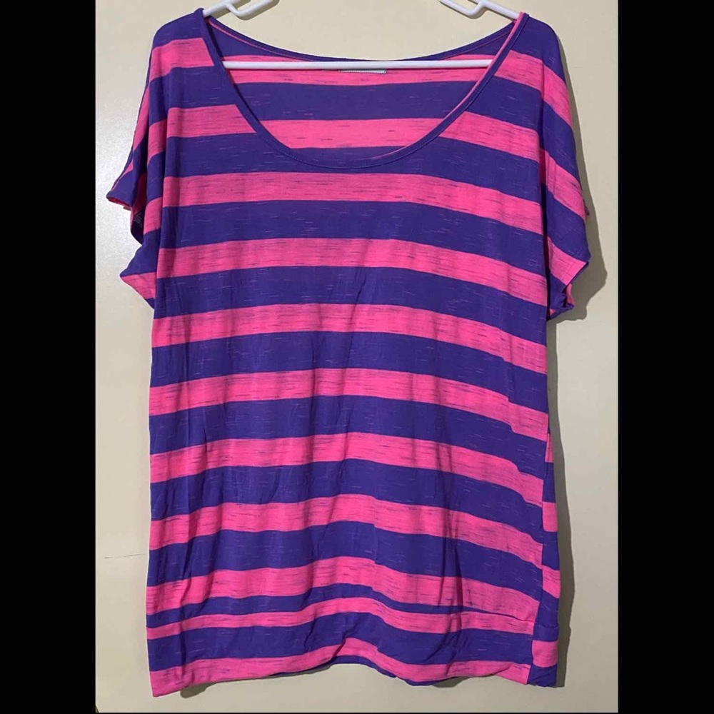 Bright, soft, pink and purple top!